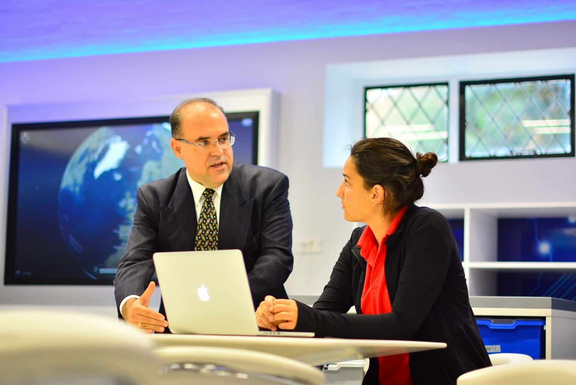 What will technology look like tomorrow? - International School Parent